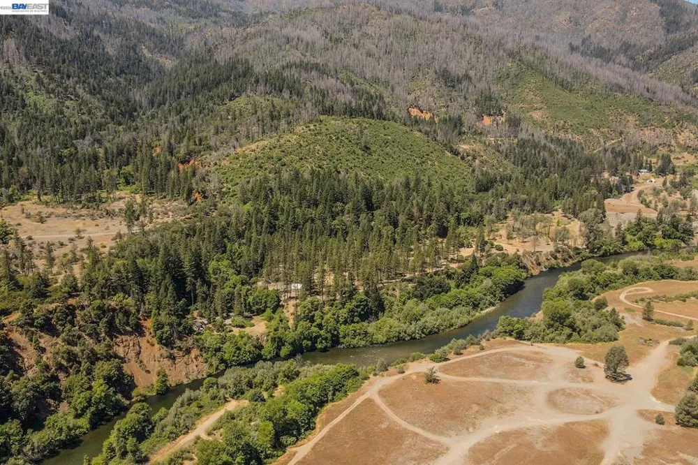 901 Dutch Creek Road Junction City, CA 96048