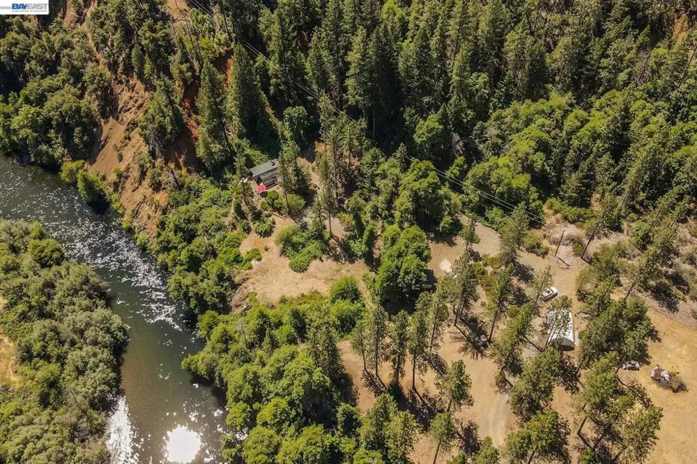 901 Dutch Creek Road Junction City, CA 96048
