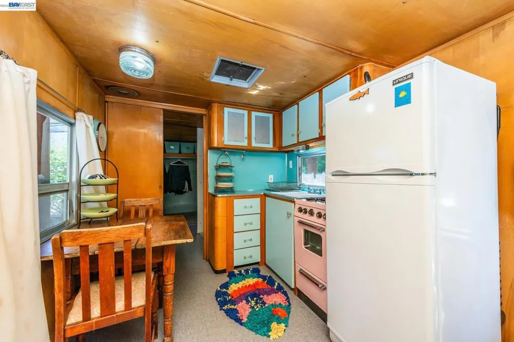 901 Dutch Creek Road Junction City, CA 96048
