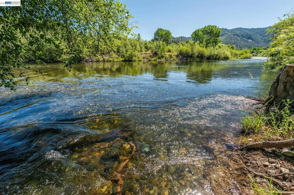 901 Dutch Creek Road Junction City, CA 96048