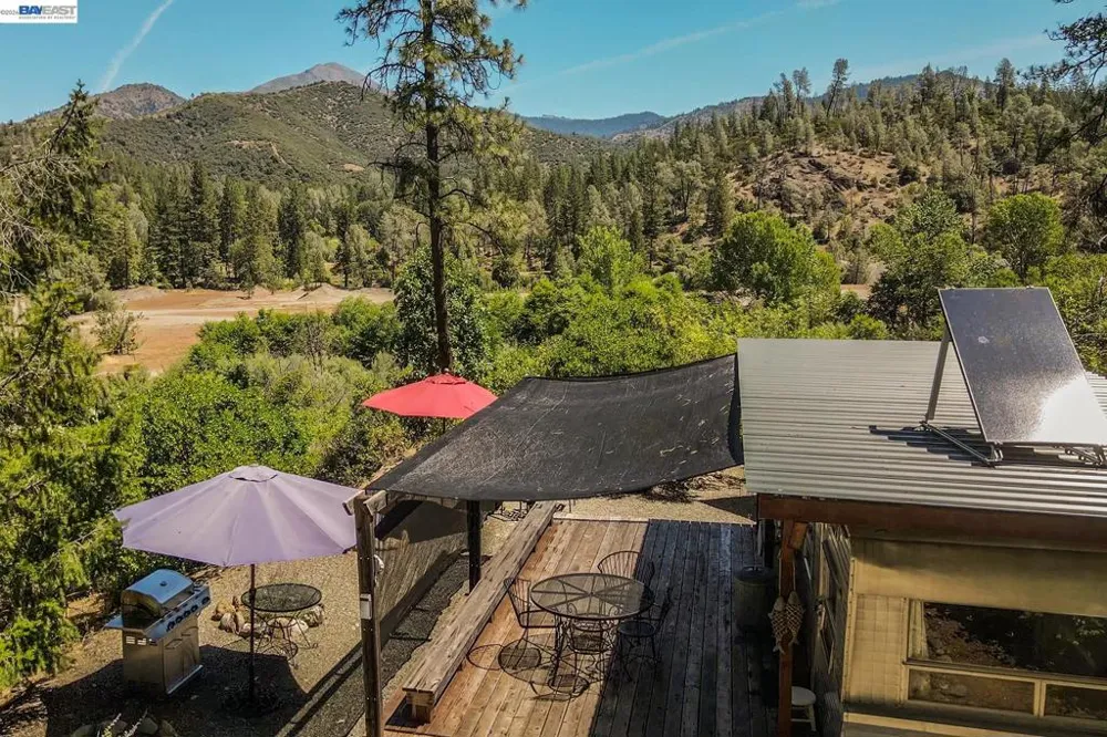 901 Dutch Creek Road Junction City, CA 96048