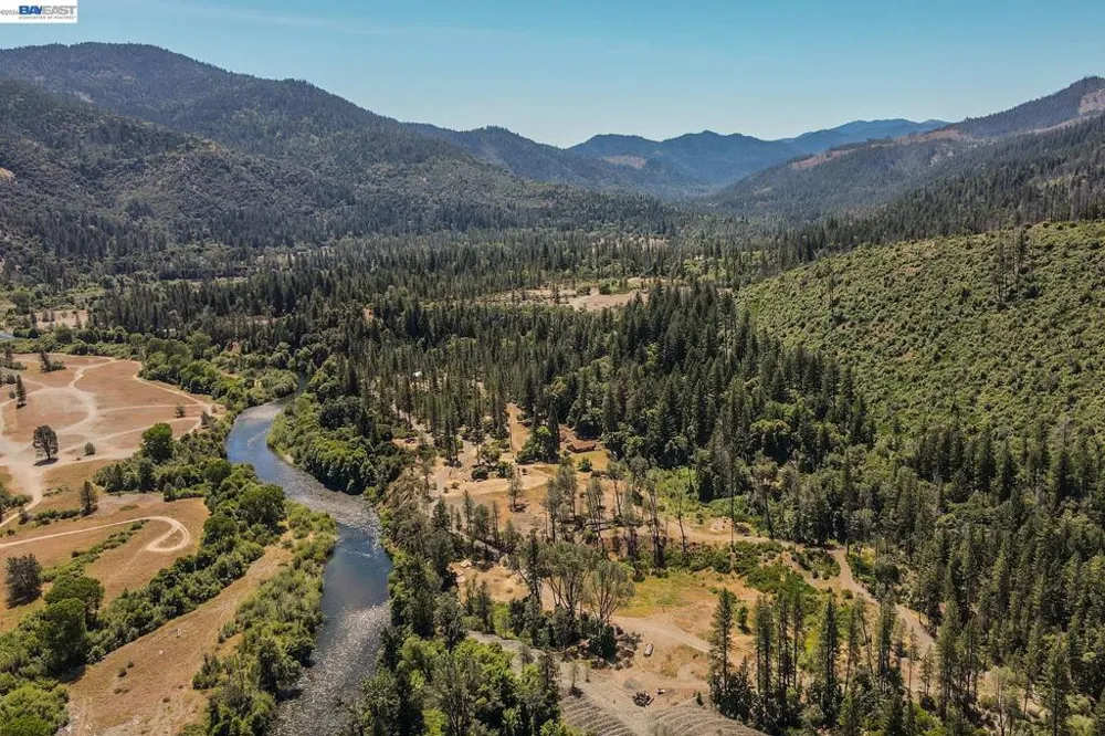 901 Dutch Creek Road Junction City, CA 96048