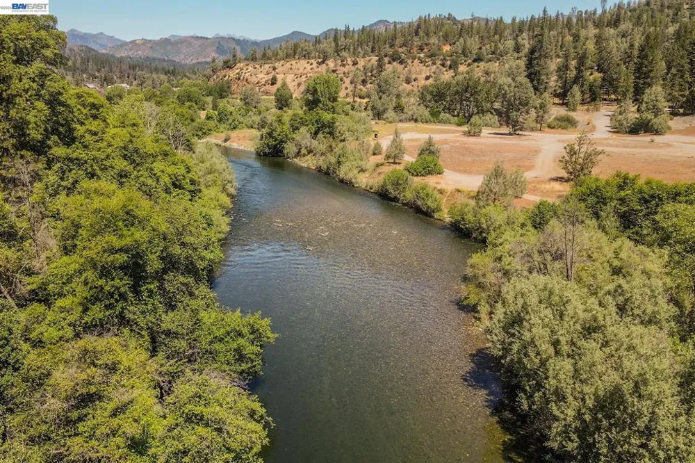 901 Dutch Creek Road Junction City, CA 96048