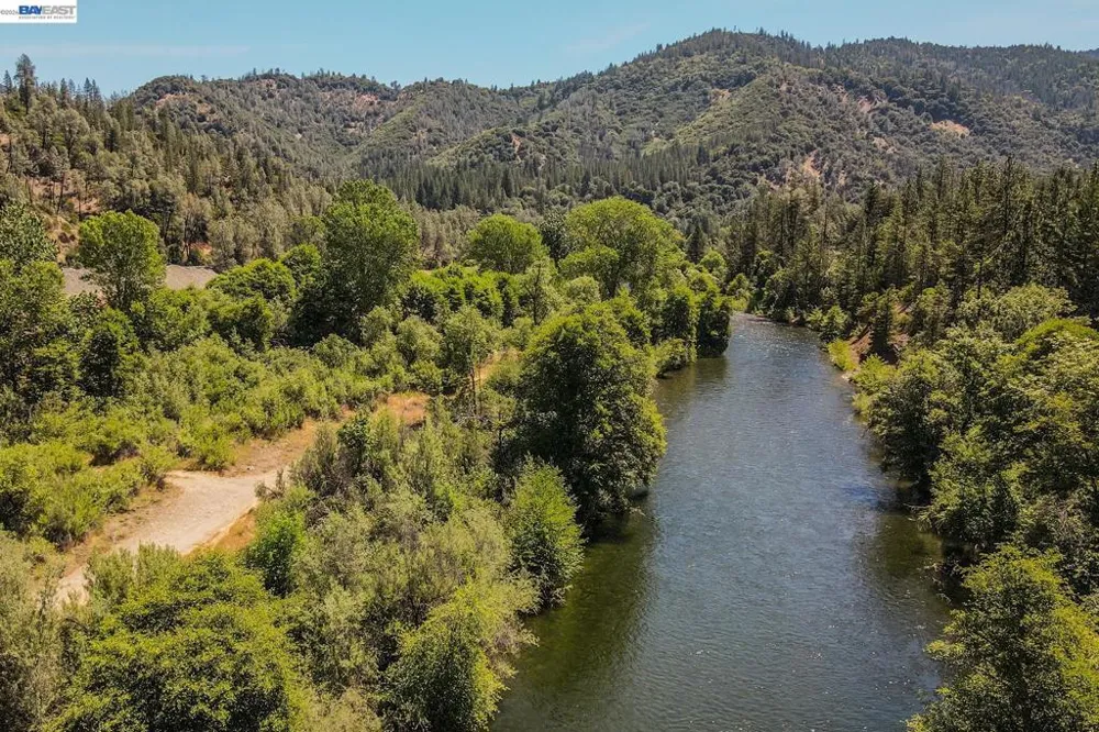 901 Dutch Creek Road Junction City, CA 96048