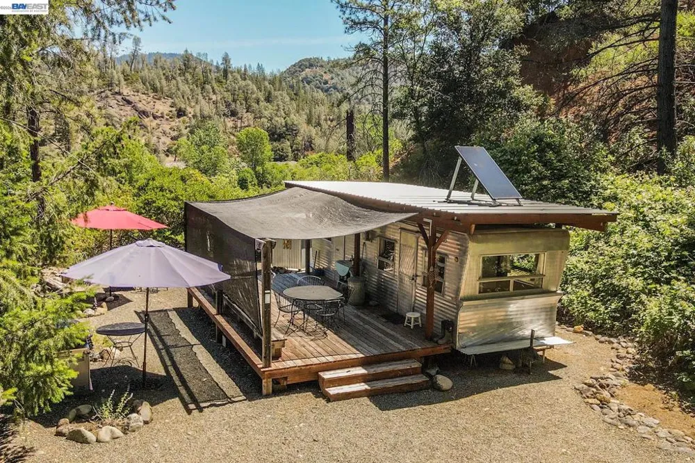 901 Dutch Creek Road Junction City, CA 96048