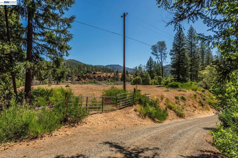 901 Dutch Creek Road Junction City, CA 96048