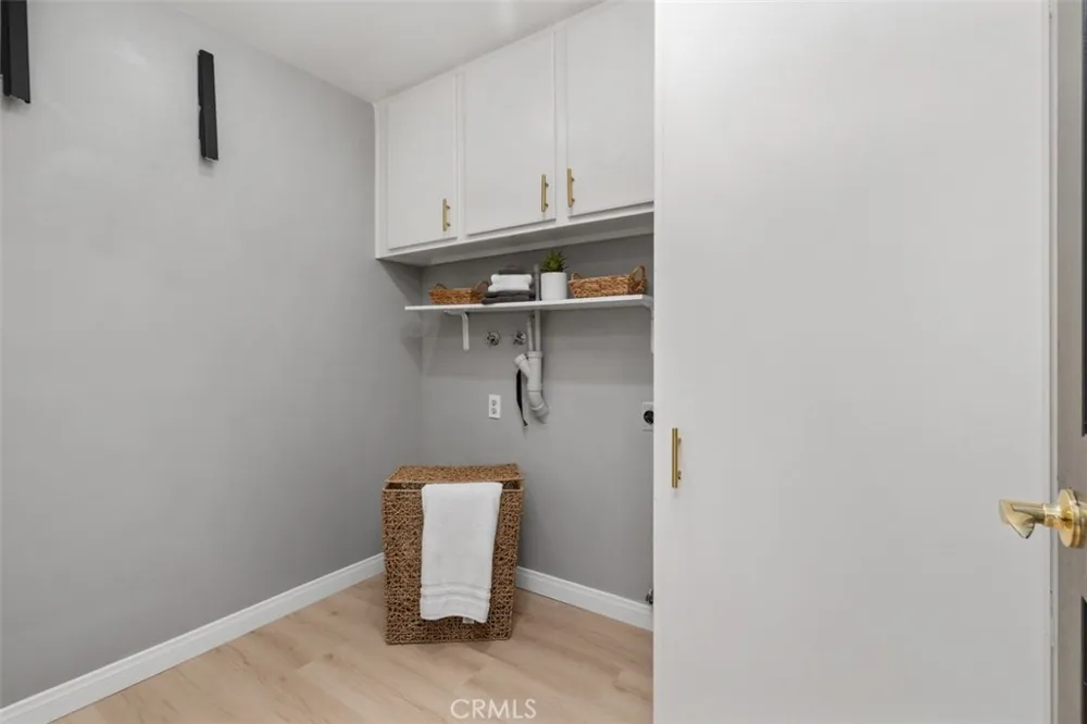 26 Coventry Newport Beach, CA 92660