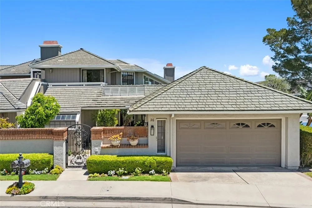 26 Coventry Newport Beach, CA 92660