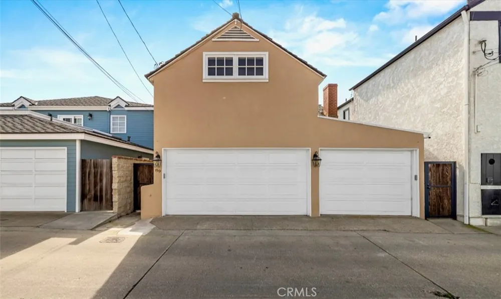 89 Rivo Alto Canal Long Beach, CA 90803
