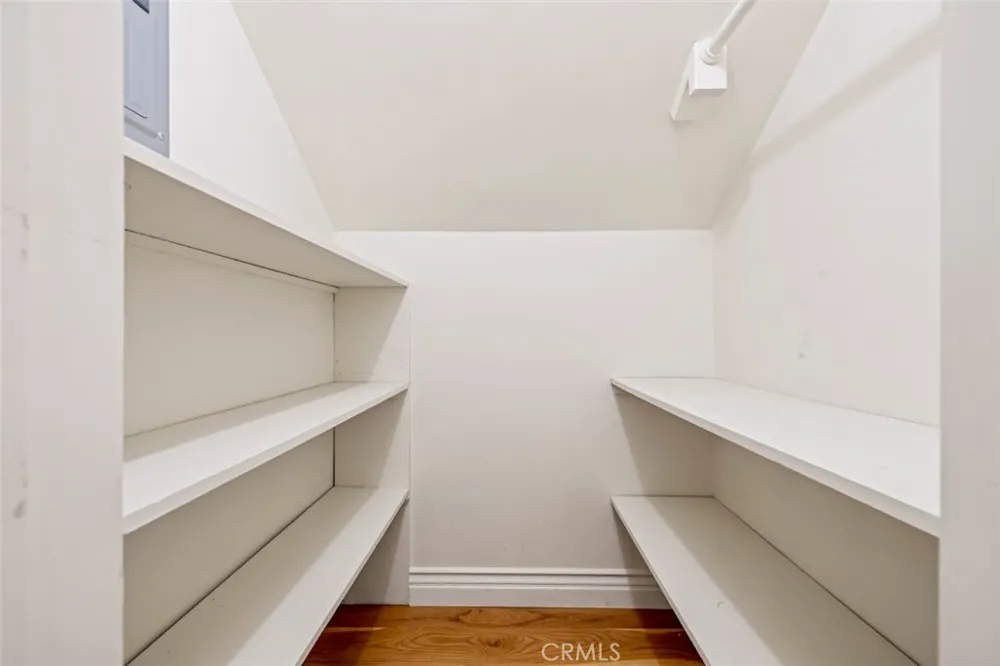 89 Rivo Alto Canal Long Beach, CA 90803
