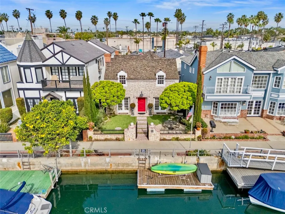 89 Rivo Alto Canal Long Beach, CA 90803
