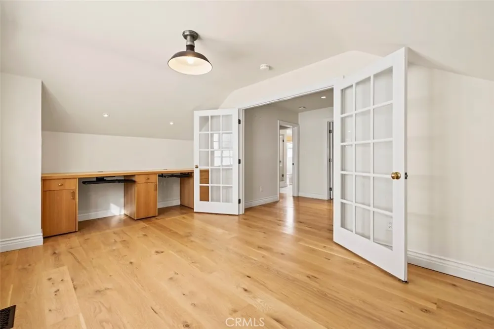 89 Rivo Alto Canal Long Beach, CA 90803