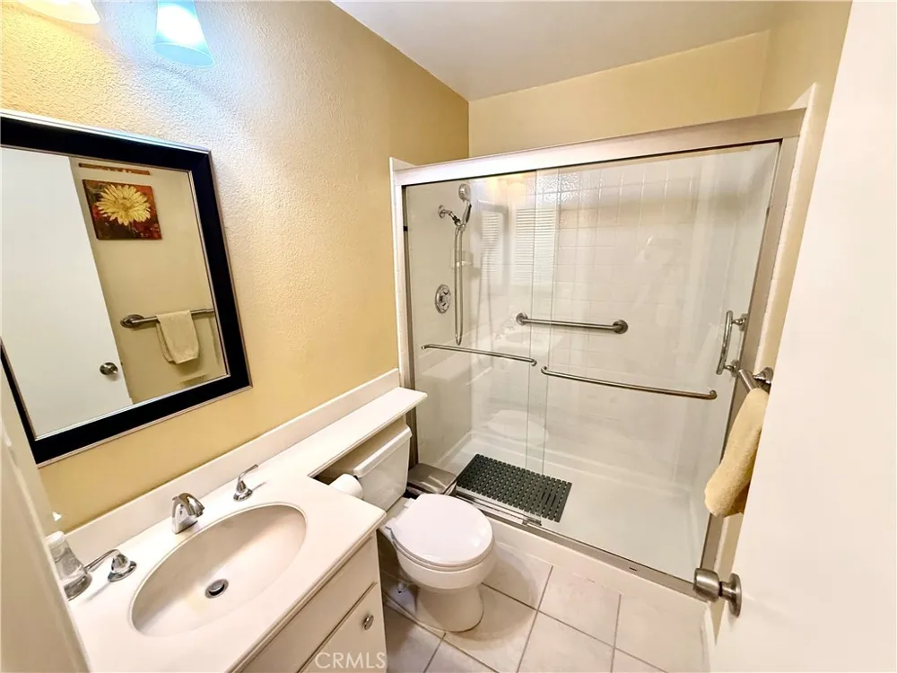 19946 Ave of the Oaks Newhall, CA 91321