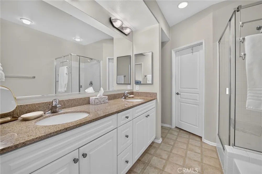 3273 Watermarke Place Irvine, CA 92612