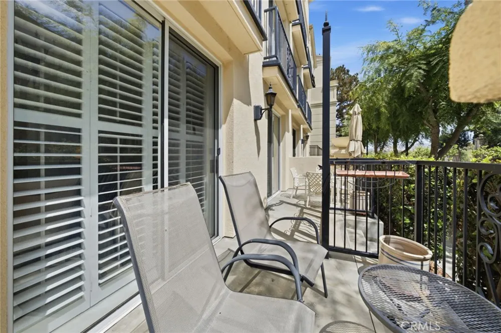 3273 Watermarke Place Irvine, CA 92612
