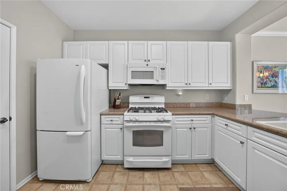 3273 Watermarke Place Irvine, CA 92612