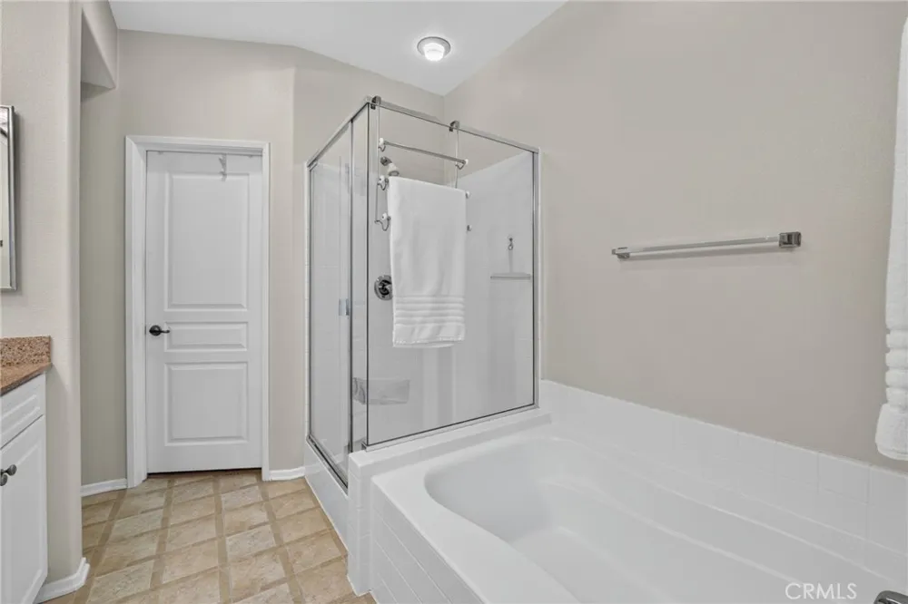 3273 Watermarke Place Irvine, CA 92612