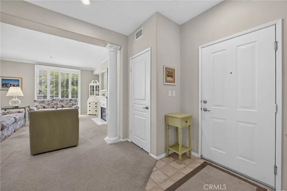 3273 Watermarke Place Irvine, CA 92612