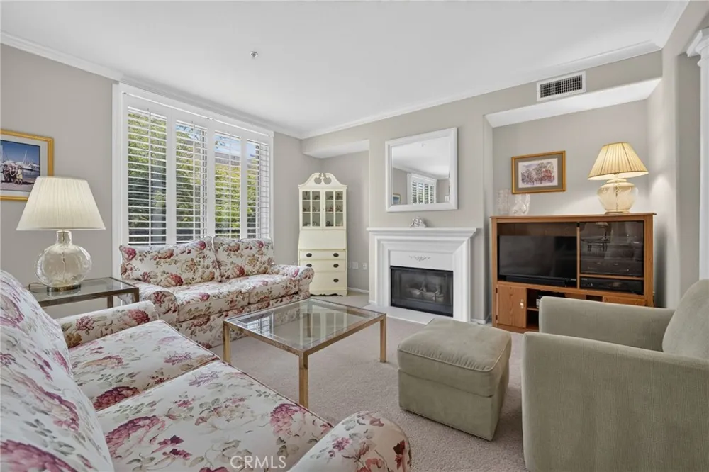 3273 Watermarke Place Irvine, CA 92612