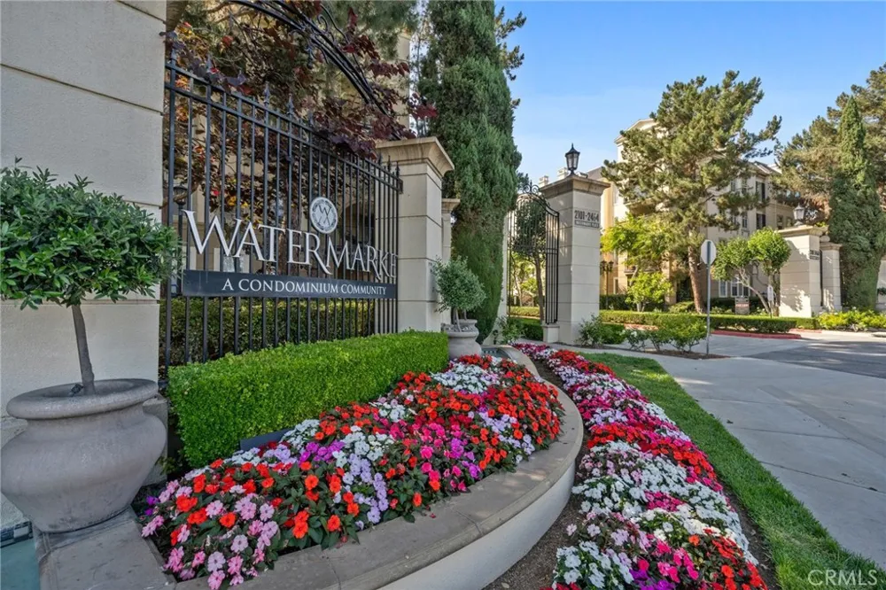 3273 Watermarke Place Irvine, CA 92612