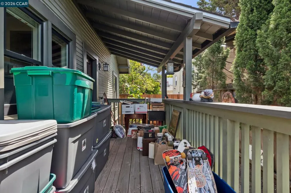 1242 Hopkins St. Berkeley, CA 94702