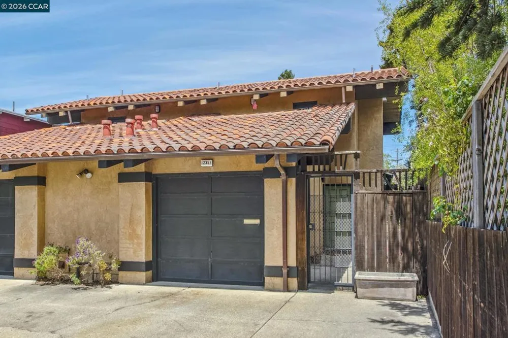 1242 Hopkins St. Berkeley, CA 94702