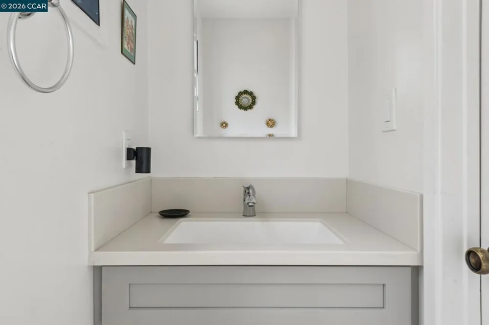 1242 Hopkins St. Berkeley, CA 94702