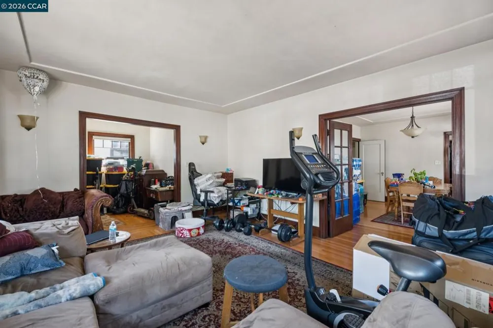 1242 Hopkins St. Berkeley, CA 94702