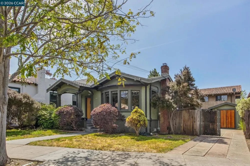 1242 Hopkins St. Berkeley, CA 94702