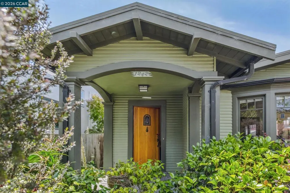 1242 Hopkins St. Berkeley, CA 94702
