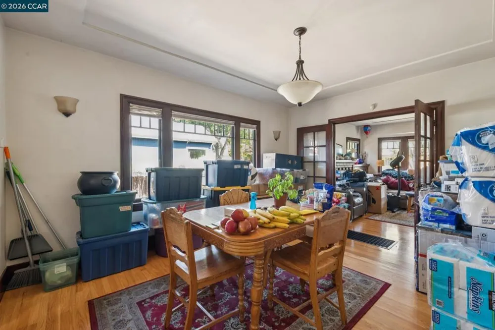 1242 Hopkins St. Berkeley, CA 94702
