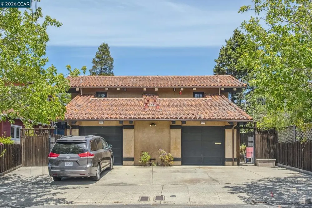1242 Hopkins St. Berkeley, CA 94702