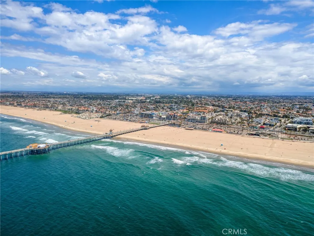 200 Pacific Coast #M-9 Huntington Beach, CA 92648