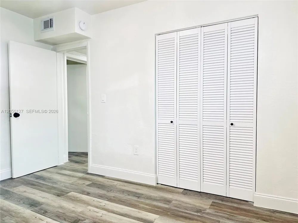 1545 NW 8th Ave #105 Miami, FL 33136