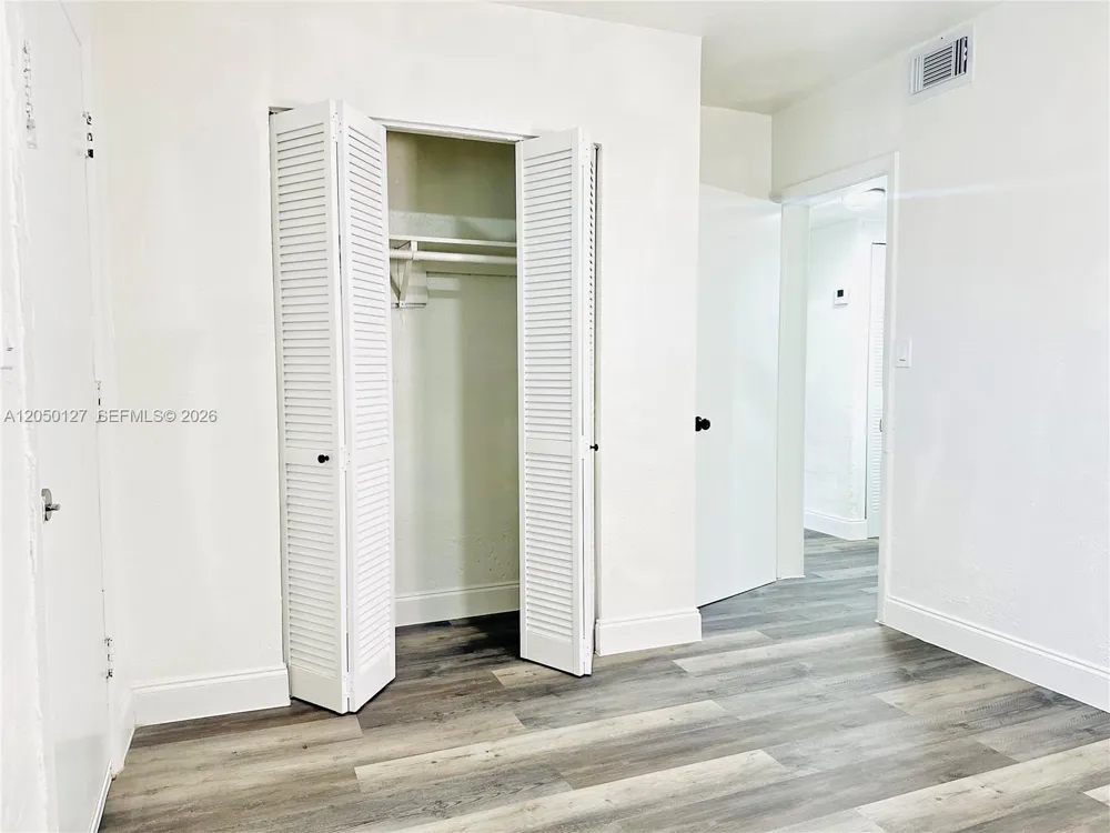 1545 NW 8th Ave #105 Miami, FL 33136