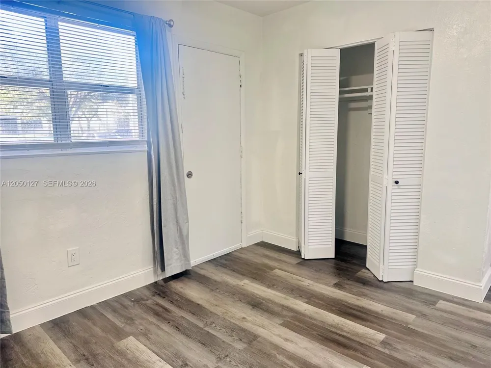 1545 NW 8th Ave #105 Miami, FL 33136