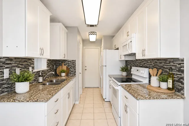 6022 Celtic San Antonio, TX 78240