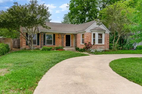4220 Lovers Lane