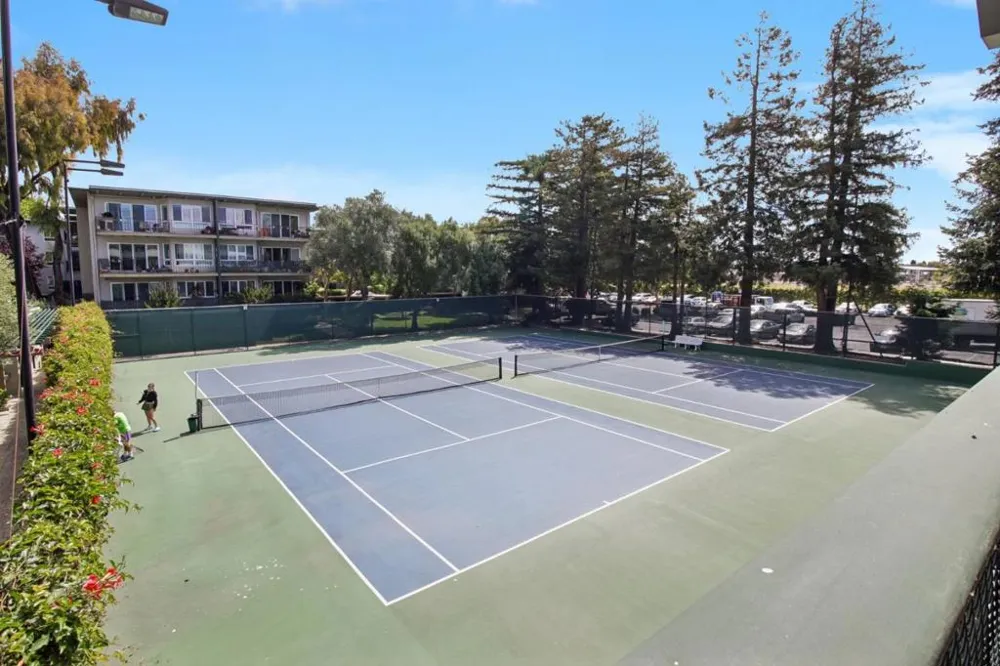 814 Delaware Street #504 San Mateo, CA 94401