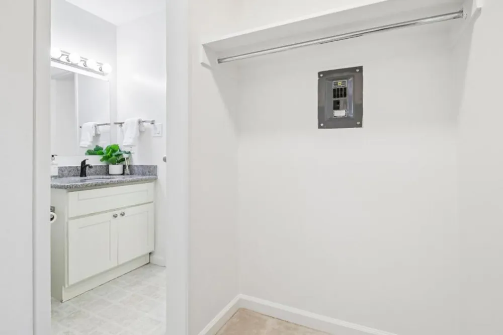 814 Delaware Street #504 San Mateo, CA 94401
