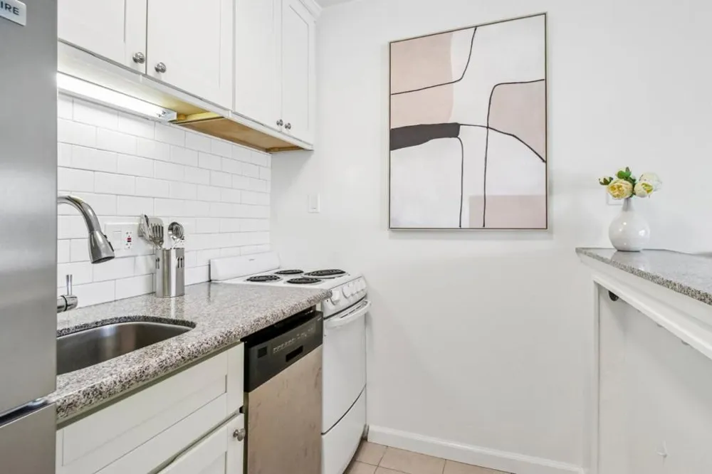 814 Delaware Street #504 San Mateo, CA 94401