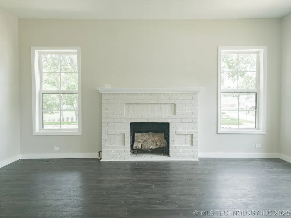 223 10th Durant, OK 74701