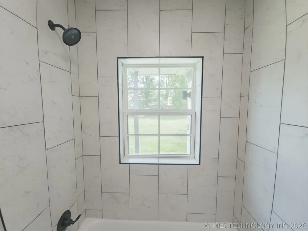223 10th Durant, OK 74701