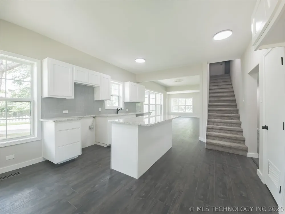 223 10th Durant, OK 74701