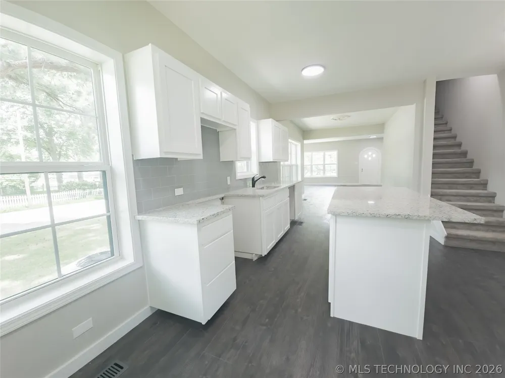 223 10th Durant, OK 74701