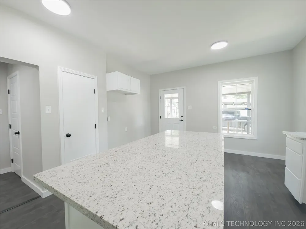 223 10th Durant, OK 74701