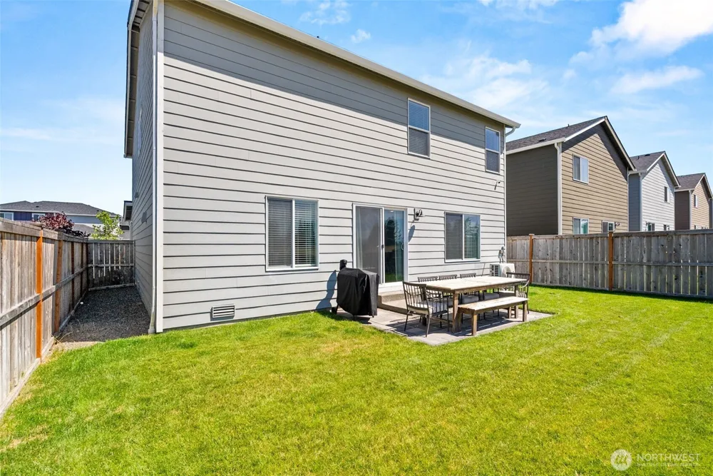 15115 Iverson Loop SE Yelm, WA 98597