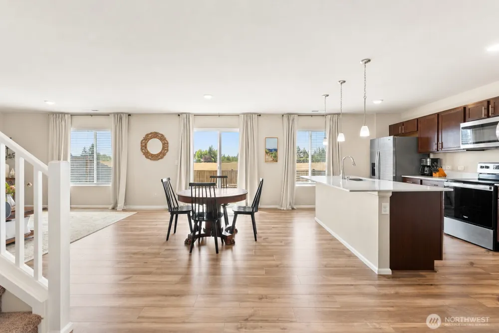 15115 Iverson Loop SE Yelm, WA 98597