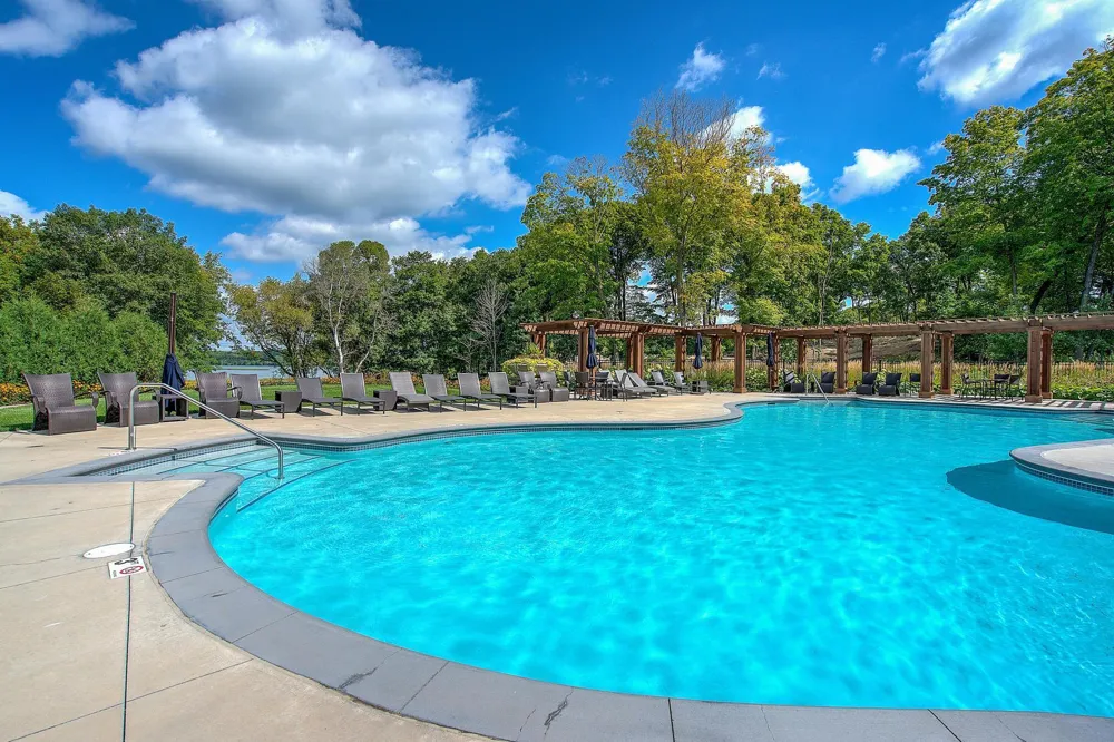 6800 Bellflower Drive Minnetrista, MN 55331