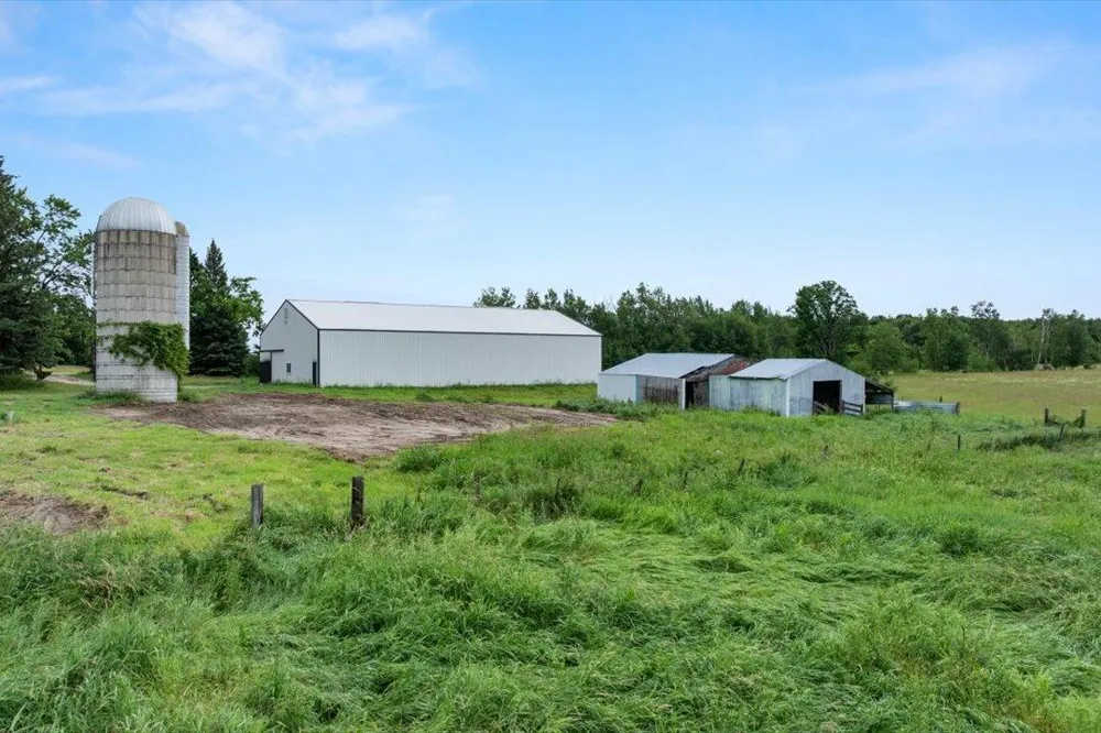 7625 96th Street SW Motley, MN 56466